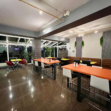 Globotel Hotel 3*